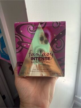 Britney Spears Fantasy intense Women's 3.3 o z - Pink